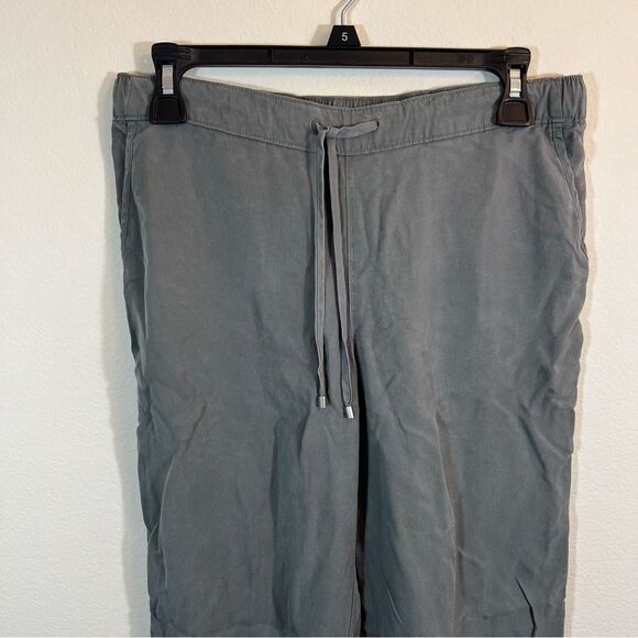 Lands’ End Mid Rise Straight Leg Green Pants Women’s 4 - Picture 2 of 12
